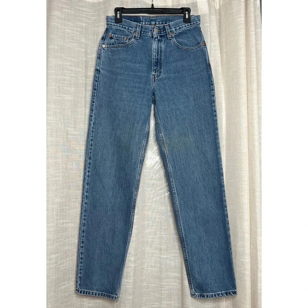 90s Vintage Levi's 550 Relaxed Fit‎ Tapered Jeans Light Wash Denim Men's 28x32.5